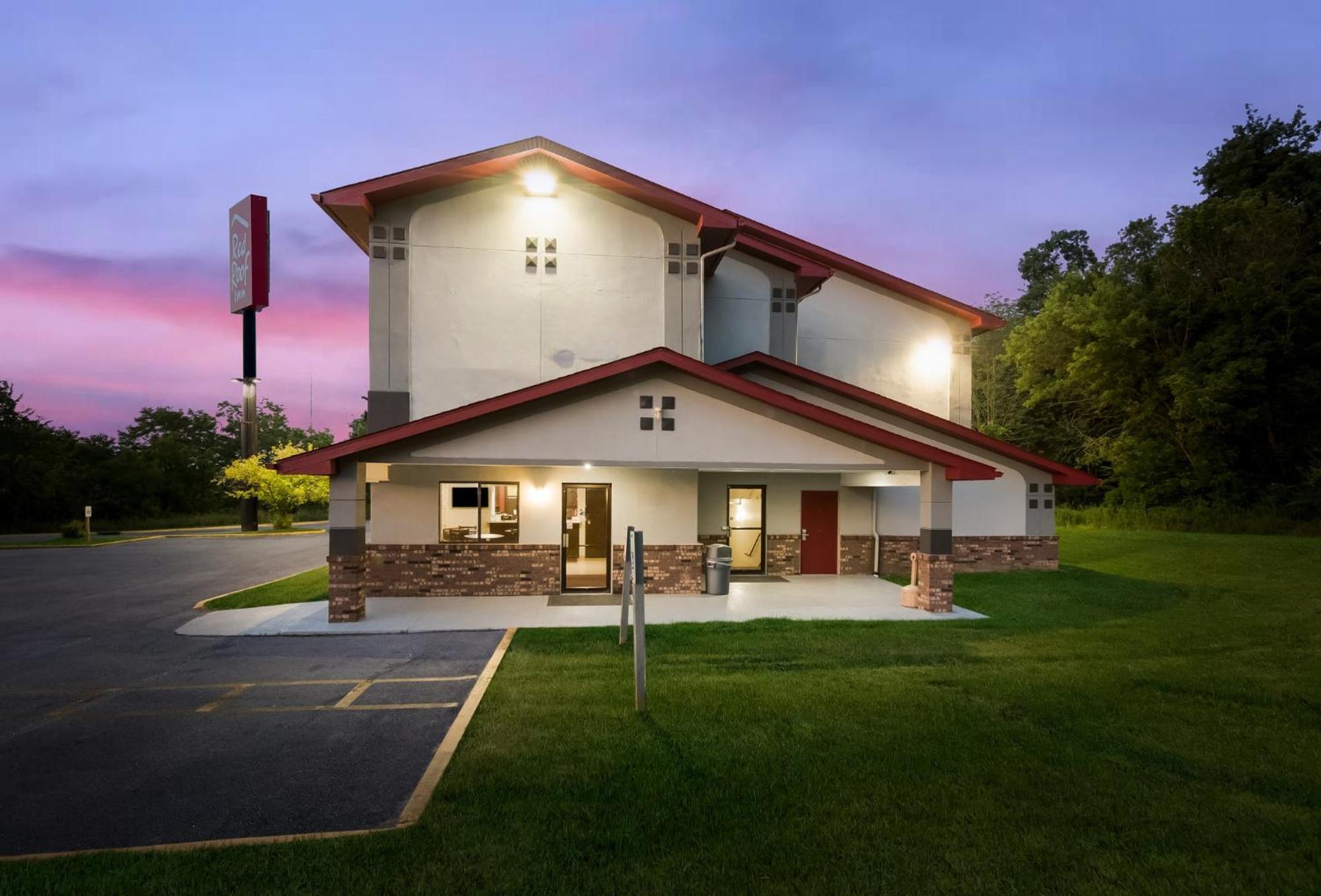 Red Roof Inn Mansfield Bagian luar foto